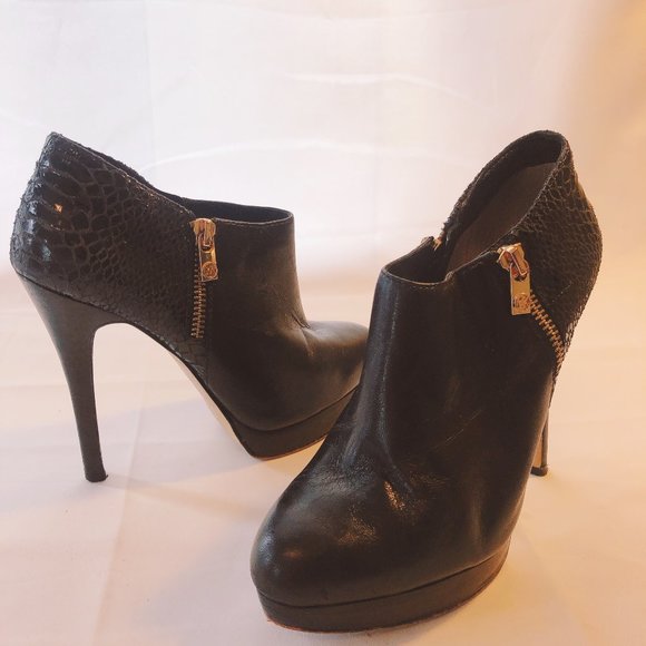 Michael Kors York Leather & Python Heeled Booties - Picture 1 of 5